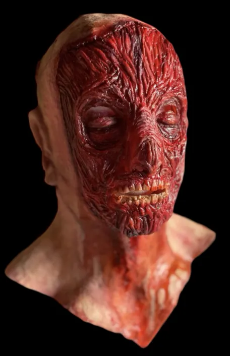Custom horror mask by Scare Designz