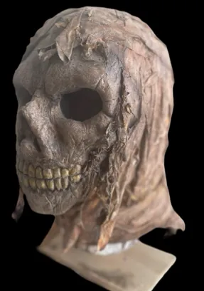 Custom horror mask by Scare Designz