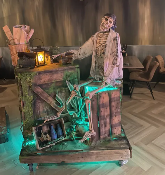 Themed horror scene by Scare Designz