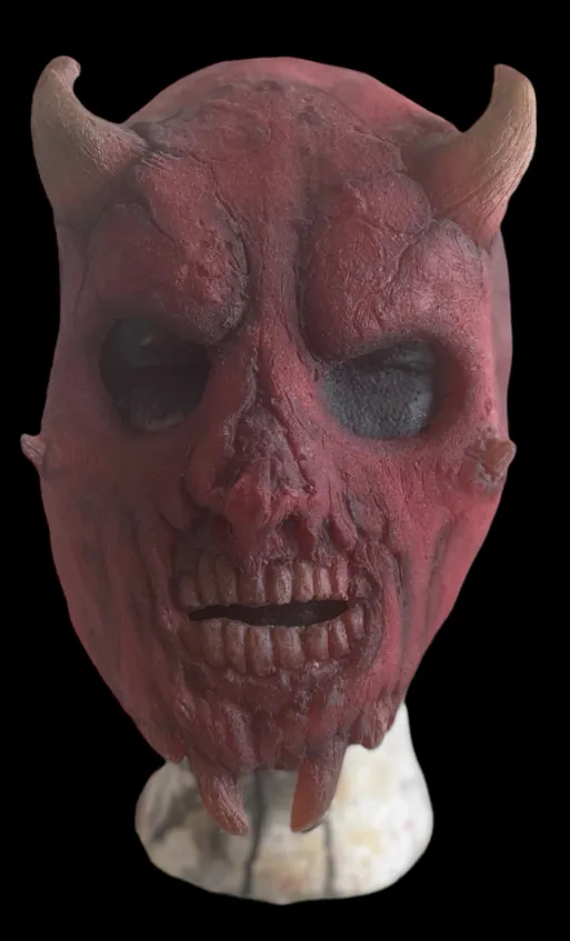 Custom horror mask by Scare Designz