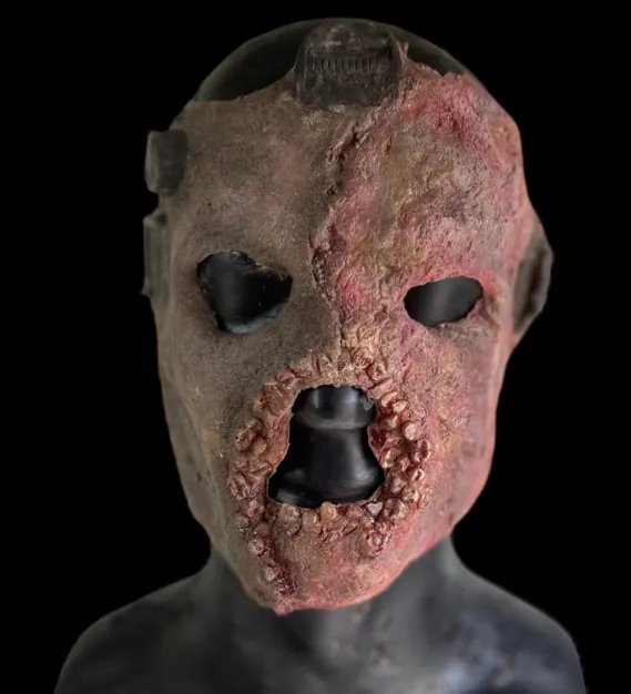 Custom horror mask by Scare Designz