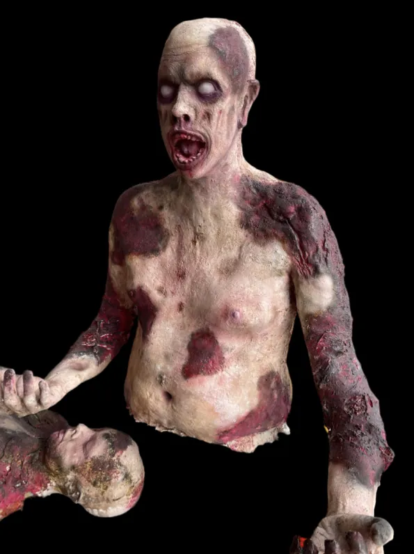 Realistic horror prop body or severed head by Scare Designz
